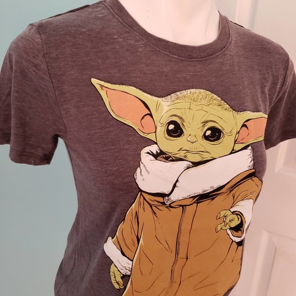 Star Wars Baby Yoda Graphic Tee Juniors Small - Picture 2 of 3